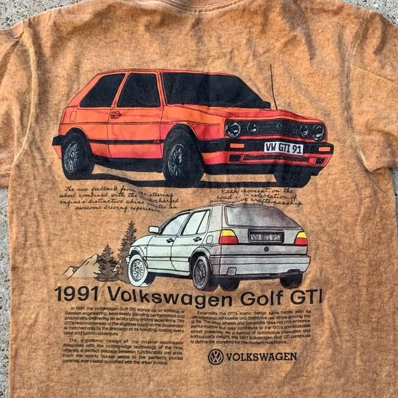 Volkswagen T-Shirt With 1991 Golf GTI Small - Picture 3 of 3